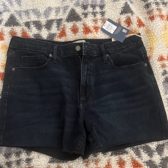 Universal Thread Dark Wash Jean Shorts - Picture 1 of 3